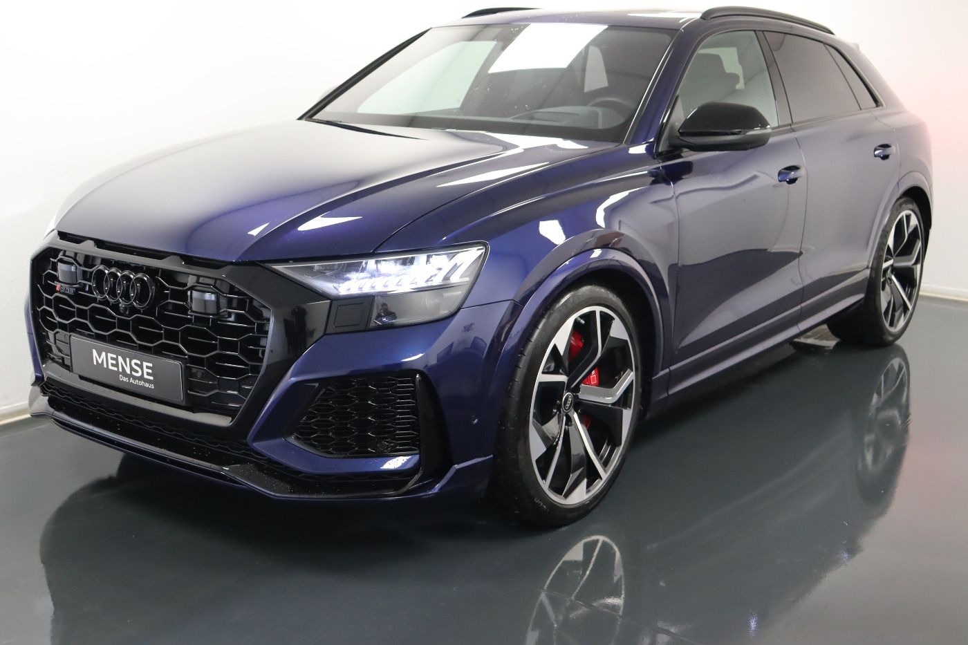 Fahrzeugabbildung Audi RS Q8 quattro tiptronic |Matrix|Luft|Keramik|ACC