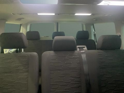 Fahrzeugabbildung Volkswagen T6.1 Caravelle Comfortline 2.0 TDI