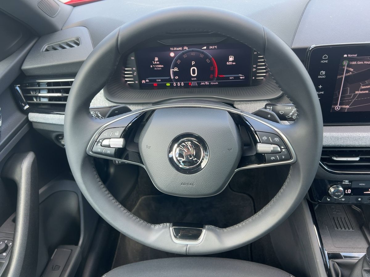 Fahrzeug autohaus mense Fahrzeugabbildung SKODA Kamiq 1.5 TSI Selection DSG |Pano|ACC|FLA|SpurH