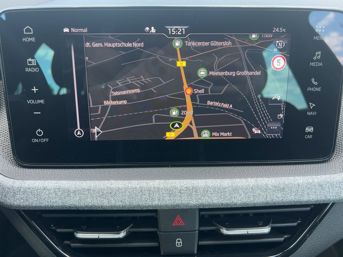 Fahrzeug autohaus mense Fahrzeugabbildung SKODA Kamiq 1.5 TSI Selection DSG |Pano|ACC|FLA|SpurH