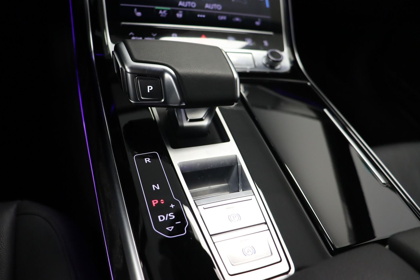 Fahrzeugabbildung Audi A8 50 TDI quattro tiptronic |Matrix|Luft|Pano|LM