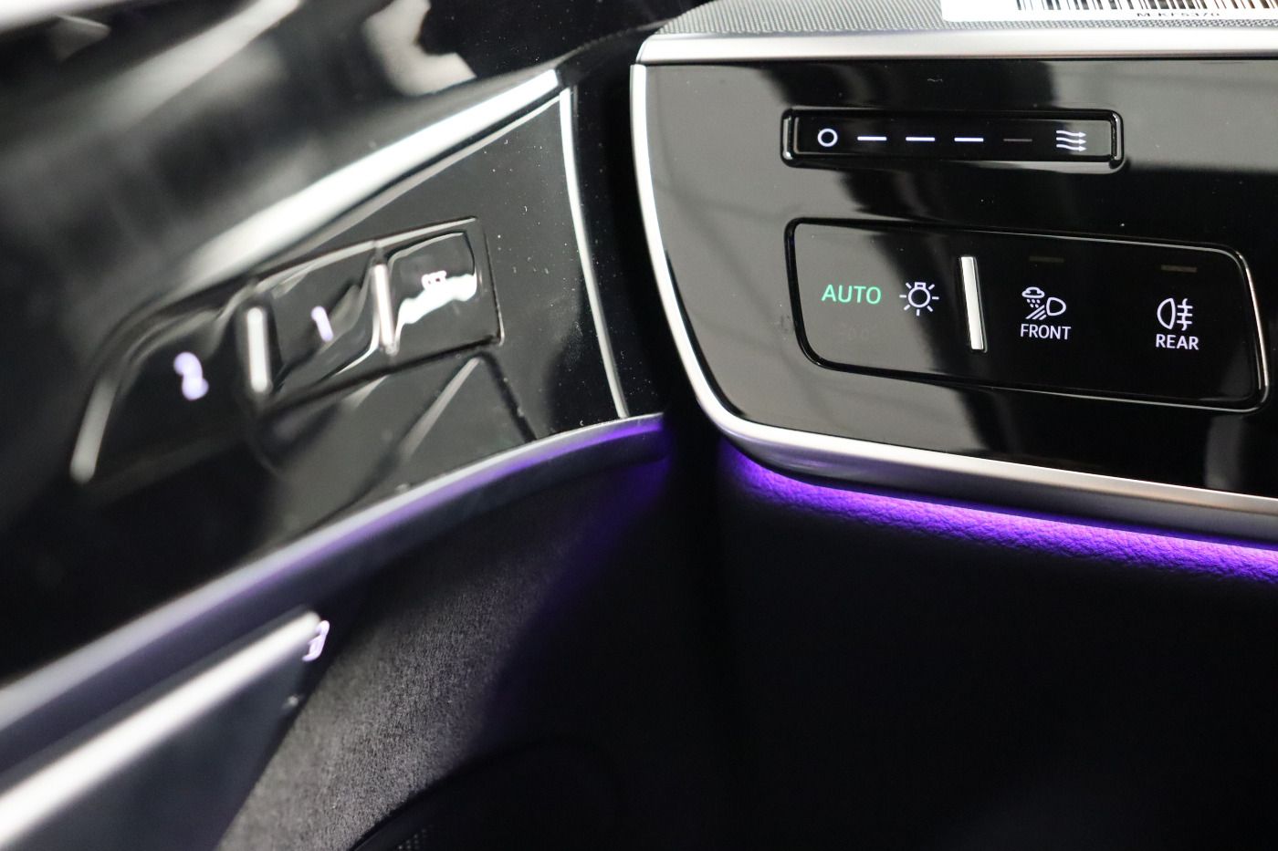 Fahrzeugabbildung Audi A8 50 TDI quattro tiptronic |Matrix|Luft|Pano|LM