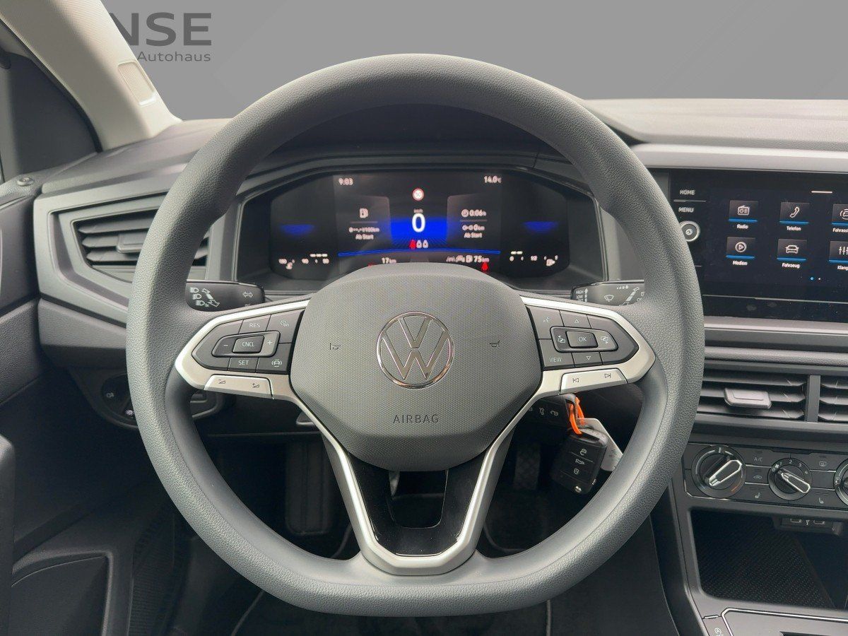 Fahrzeugabbildung Volkswagen Polo Trend 1.0 l 5-Gang LED, Sitzheiz., Sitzpake - mit KI generiert/bearbeitet