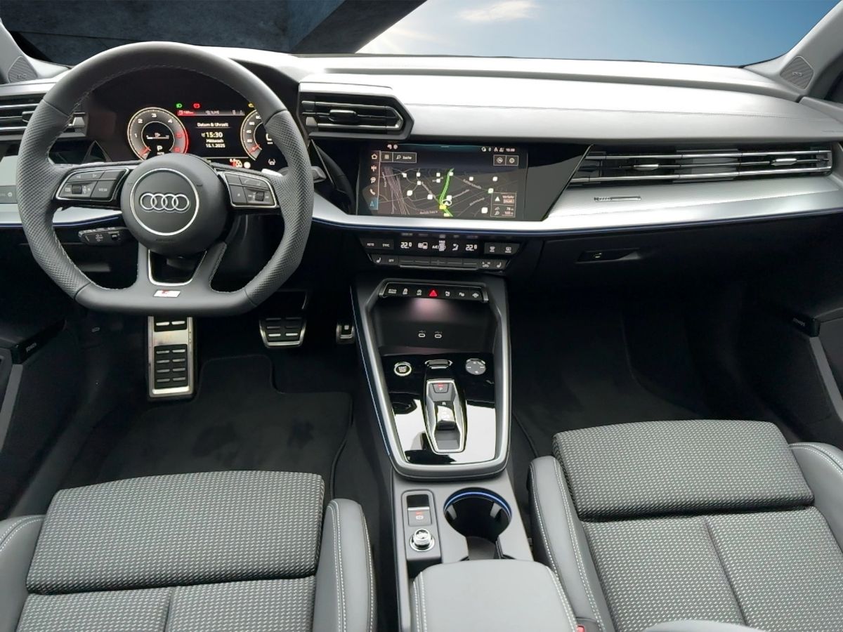 Fahrzeugabbildung Audi A3 Sportback 35 TDI S line HUD Pano CarPlay