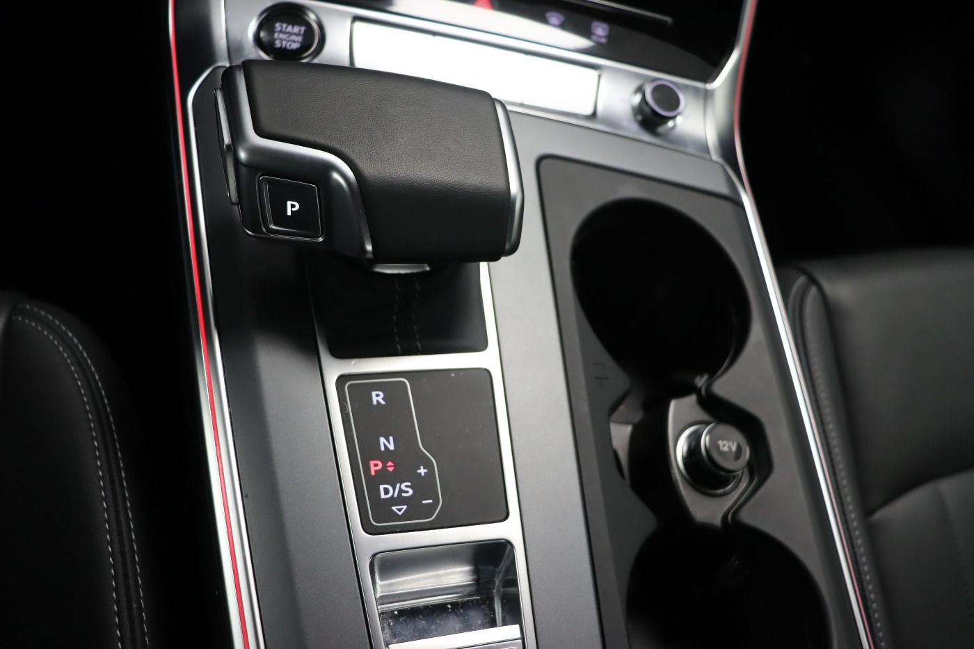Fahrzeugabbildung Audi A6 45 TFSI quattro S tronic S line |Matrix|ACC