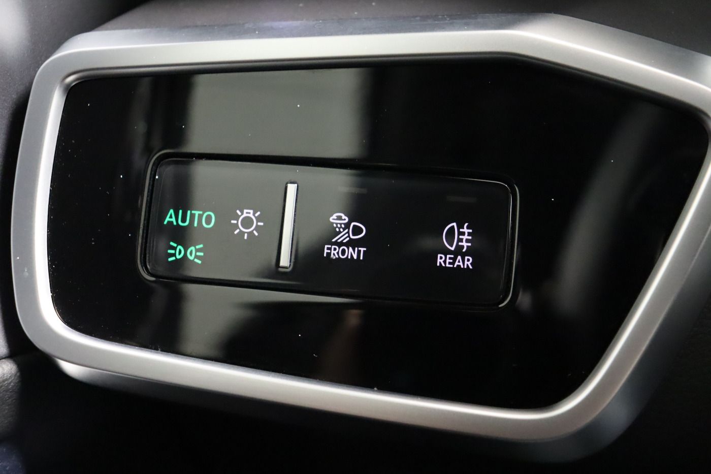 Fahrzeugabbildung Audi A6 45 TFSI quattro S tronic S line |Matrix|ACC