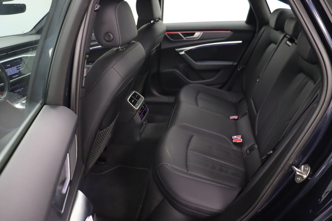 Fahrzeugabbildung Audi A6 45 TFSI quattro S tronic S line |Matrix|ACC