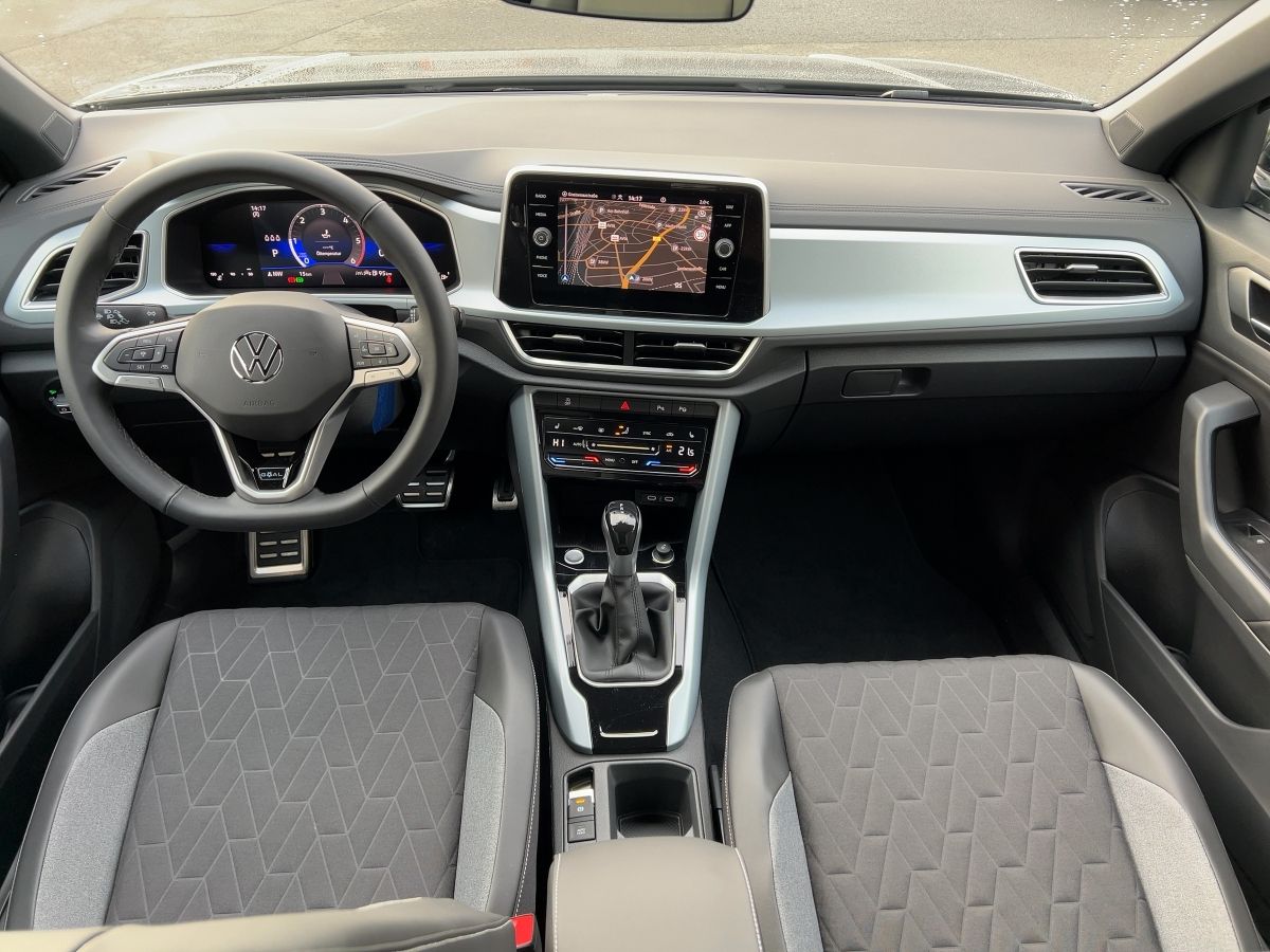 Fahrzeugabbildung Volkswagen T-Roc 2.0 TDI DSG GOAL AHK Keyless Kamera Navi
