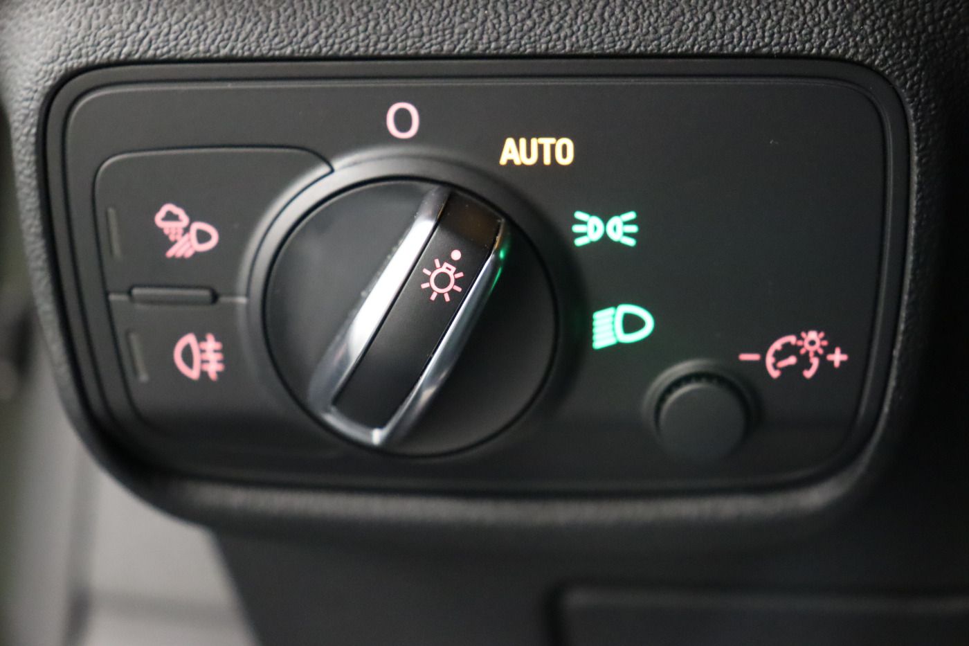 Fahrzeugabbildung Audi TTS Coupé quattro S tronic |Matrix|PDC