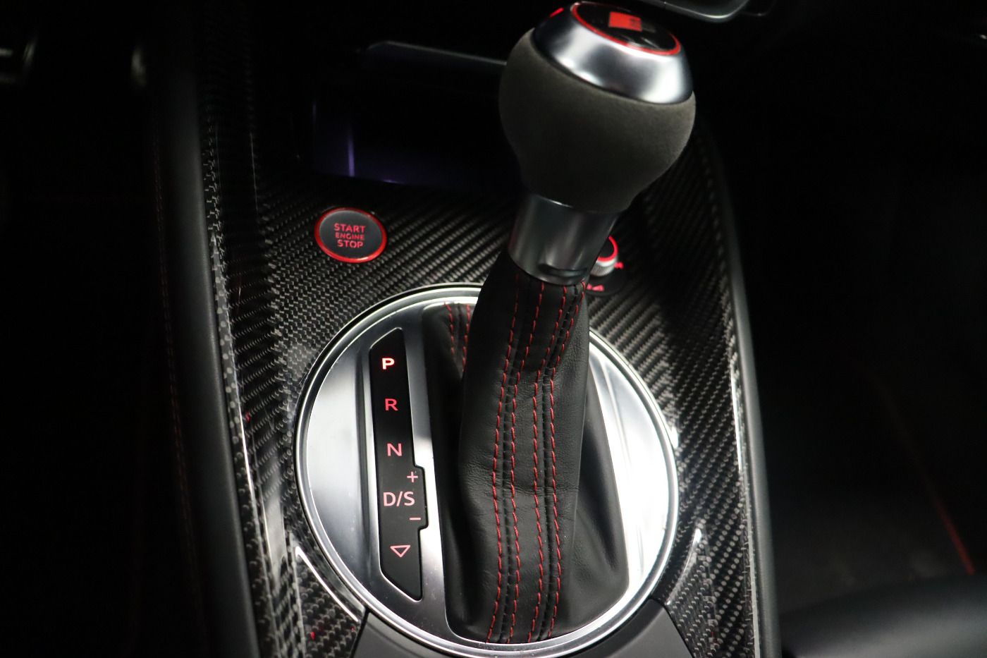 Fahrzeugabbildung Audi TTS Coupé quattro S tronic |Matrix|PDC