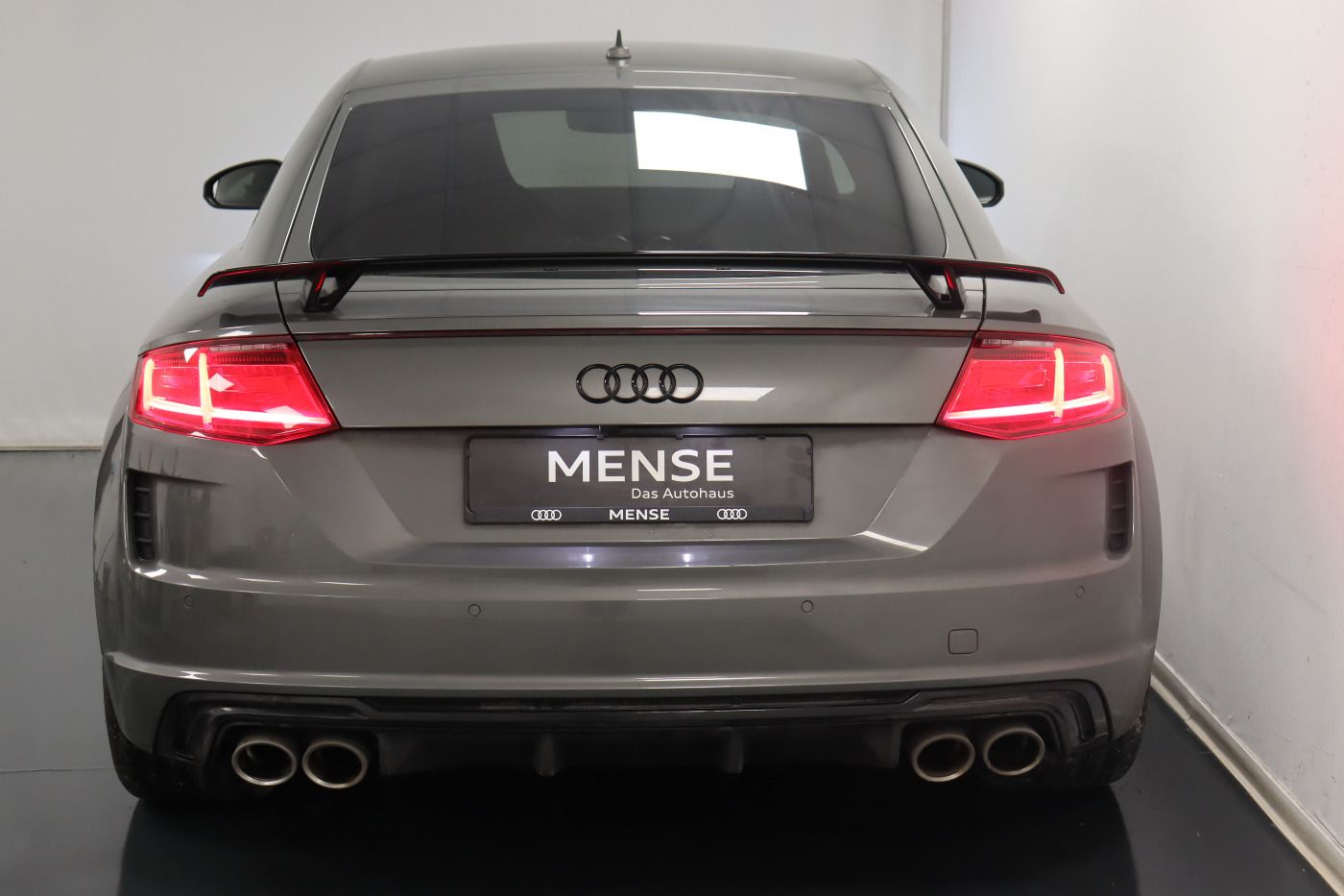 Fahrzeugabbildung Audi TTS Coupé quattro S tronic |Matrix|PDC