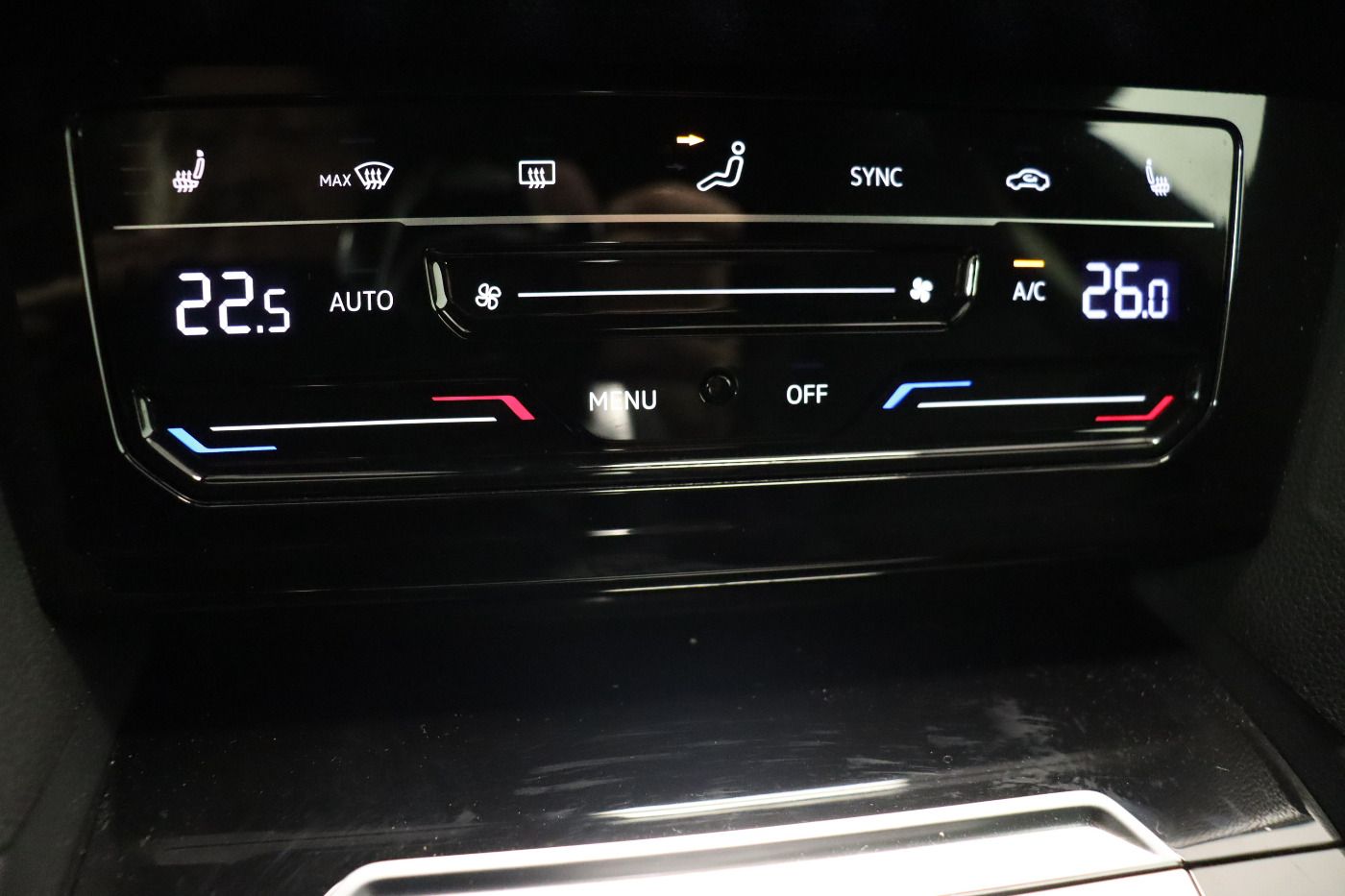 Fahrzeugabbildung Volkswagen Arteon Shooting Brake 2.0 TDI 4Motion DSG R-Line