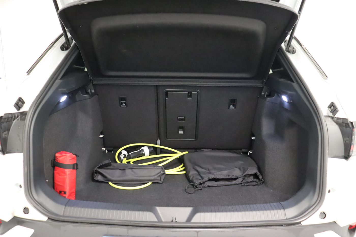 Fahrzeugabbildung Volkswagen ID.4 Pro Performance |AHK|WPumpe|CarPlay|MATRIX