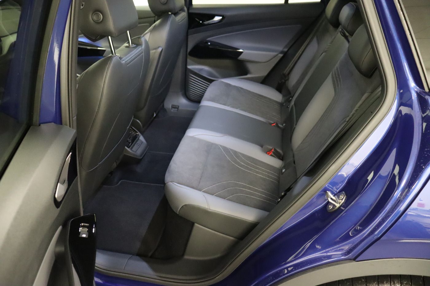 Fahrzeugabbildung Volkswagen ID.4 Pro Performance |AHK|WPumpe|CarPlay|MATRIX