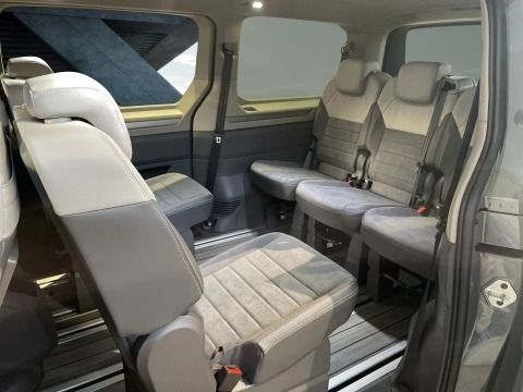 Fahrzeugabbildung Volkswagen T7 Multivan Edition 2.0 l TSI 150 kW 7-Gang-DSG