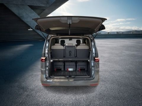 Fahrzeugabbildung Volkswagen T7 Multivan Edition 2.0 l TSI 150 kW 7-Gang-DSG