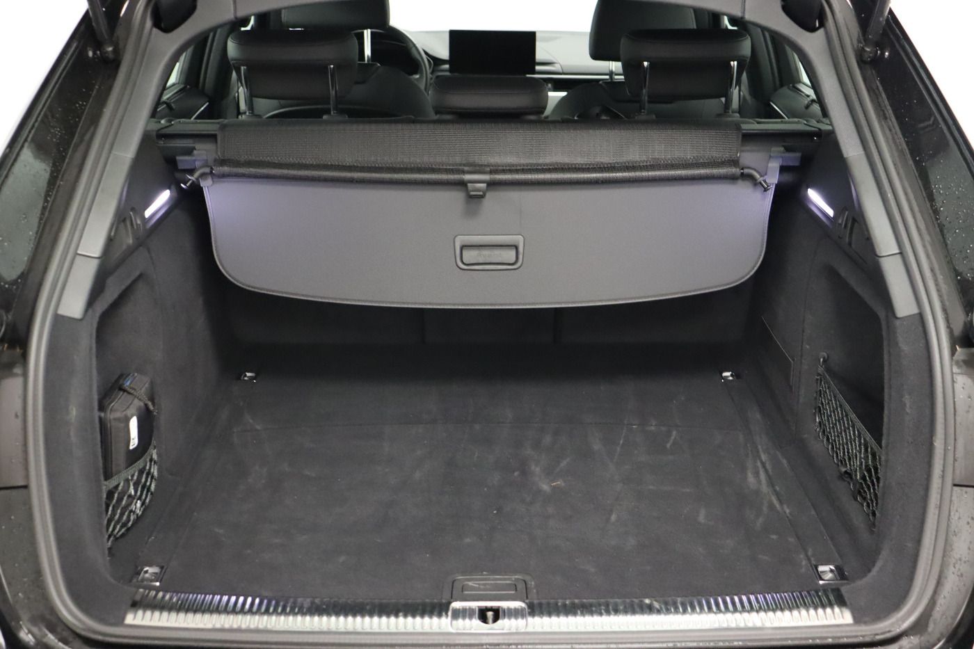 Fahrzeugabbildung Audi A4 Avant 35 TDI S tronic advanced |FLA|ACC|SHZG