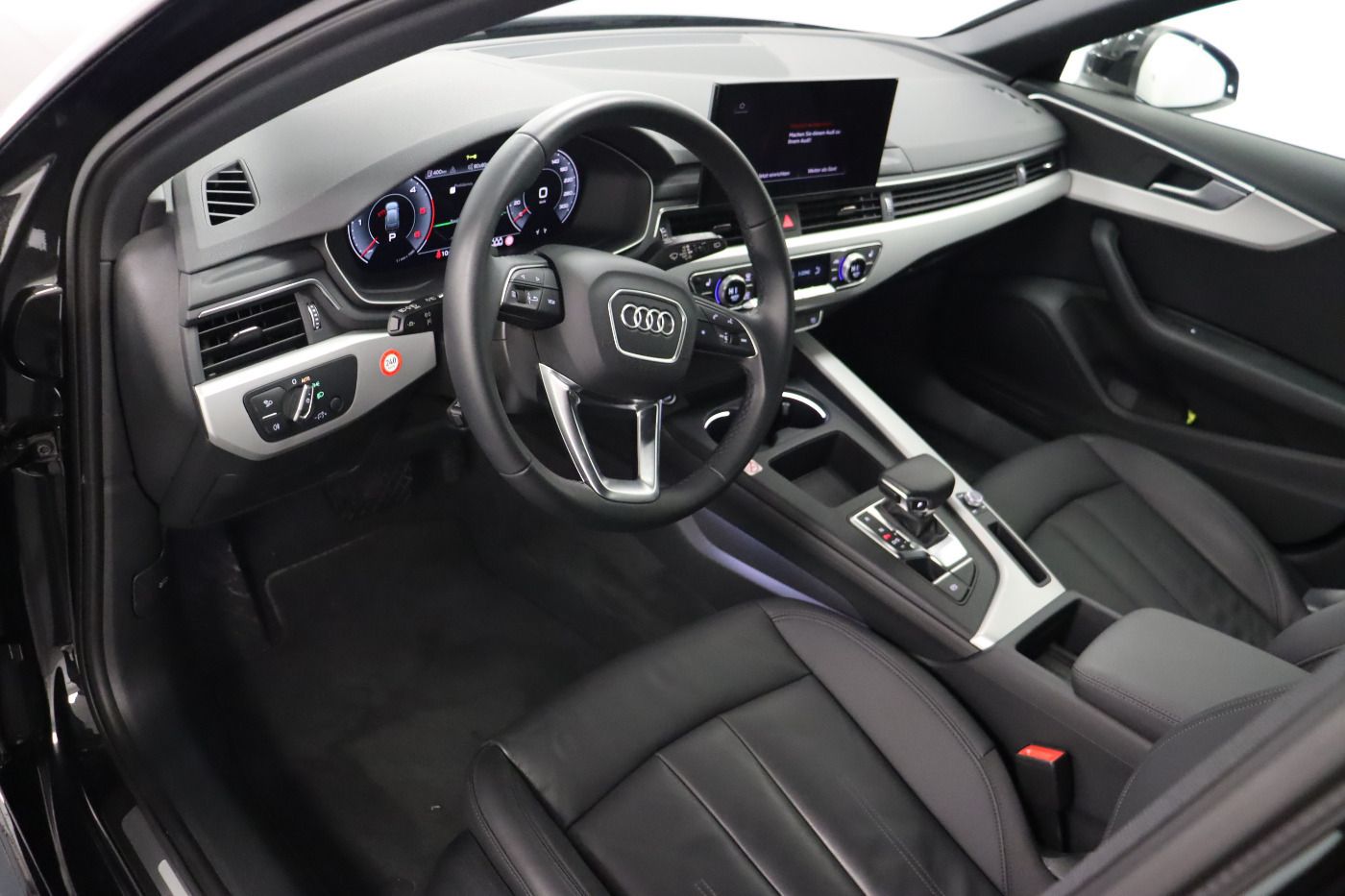 Fahrzeugabbildung Audi A4 Avant 35 TDI S tronic advanced |FLA|ACC|SHZG