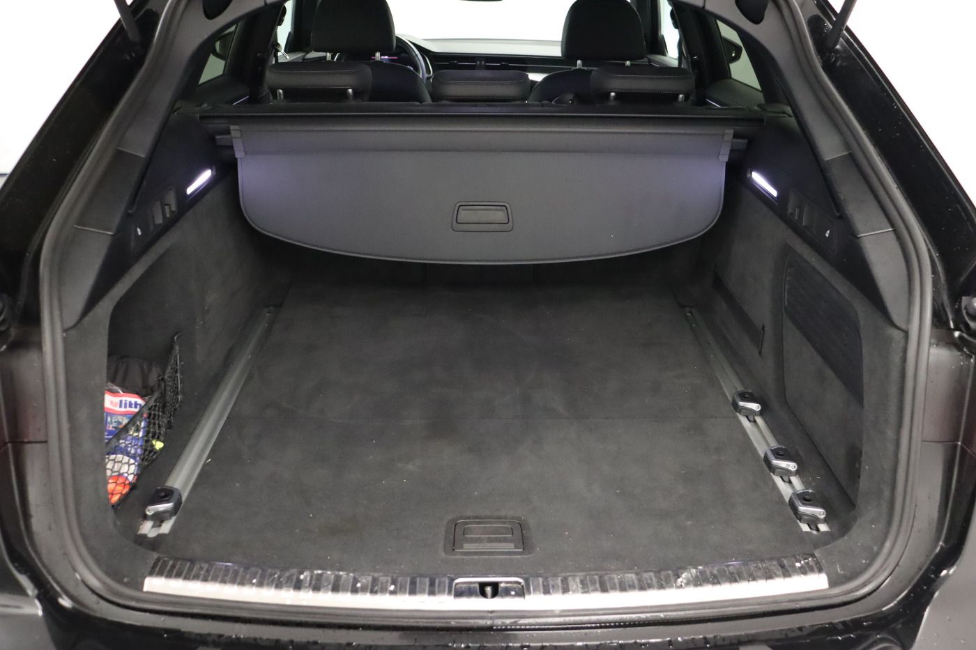 Fahrzeugabbildung Audi A6 Avant 45 TDI quattro S tronic design |FLA|ACC