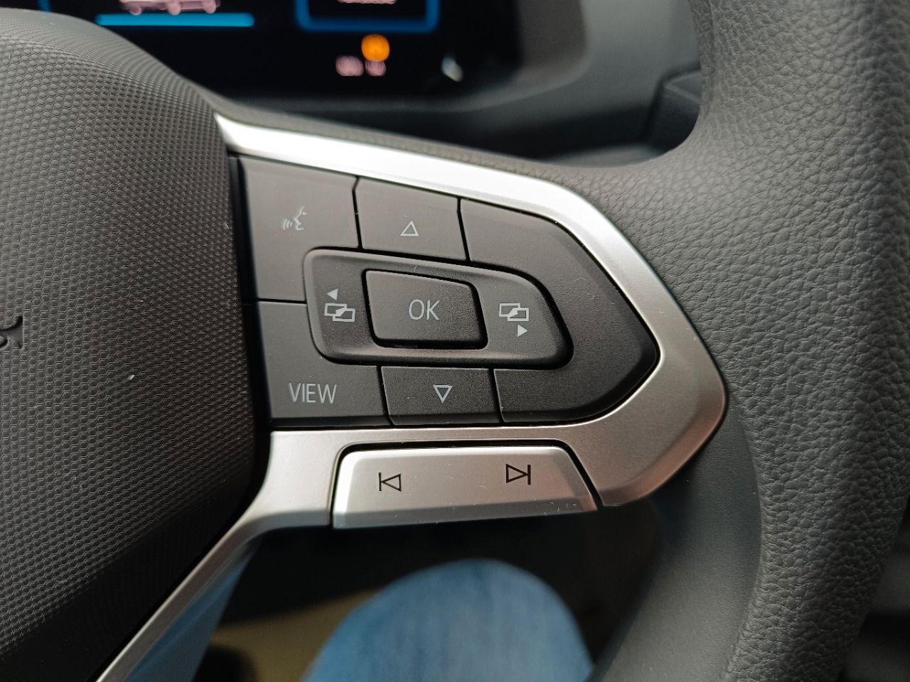 Fahrzeugabbildung Volkswagen Crafter 35 Kasten HD 2.0TDI 103kW |VirtualCP|PDC