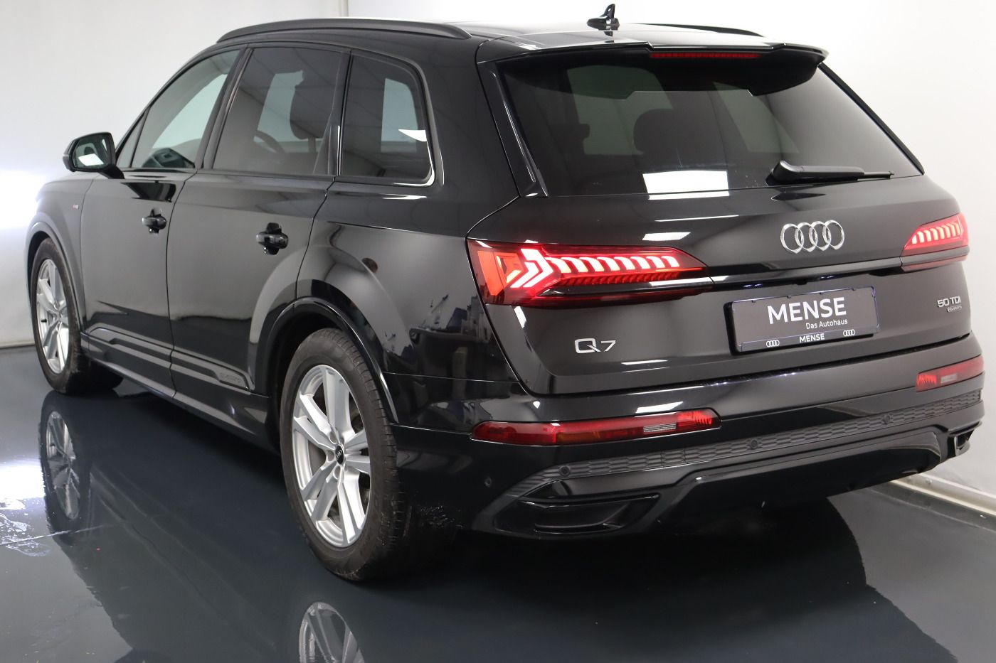 Fahrzeugabbildung Audi Q7 50 TDI quattro tiptronic S line |Matrix|Luft