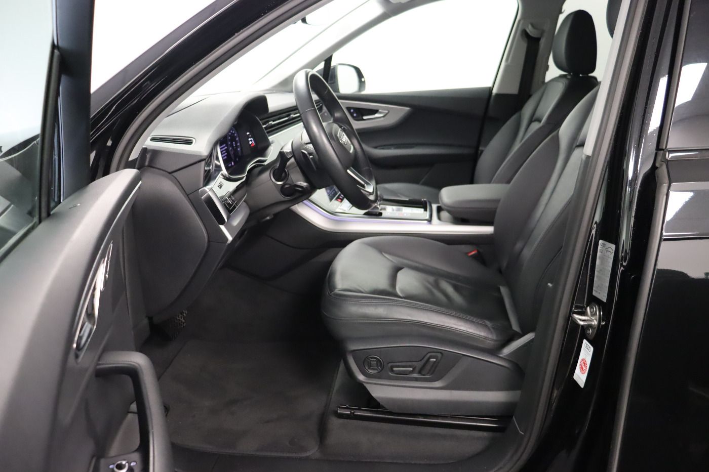 Fahrzeugabbildung Audi Q7 50 TDI quattro tiptronic S line |Matrix|Luft
