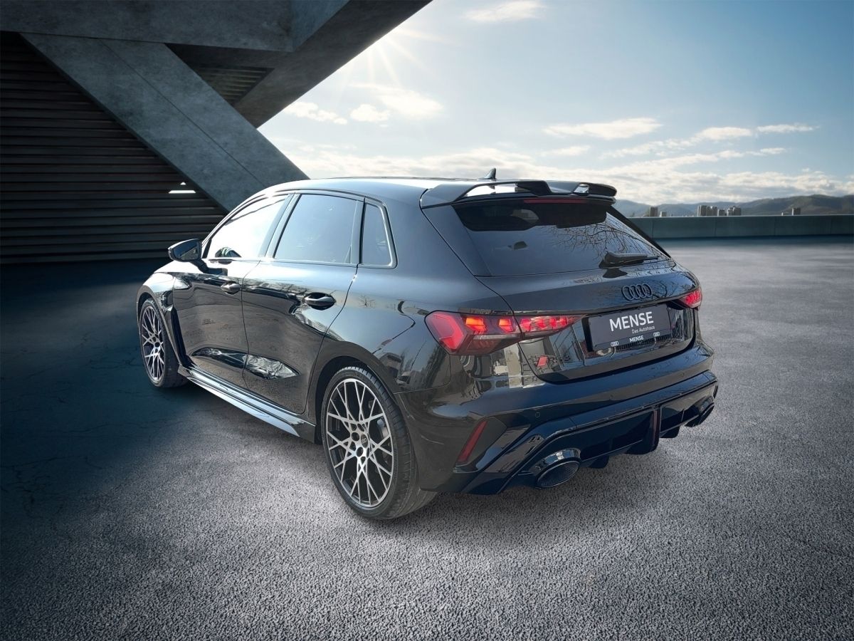 Fahrzeugabbildung Audi RS 3 Sportback S tronic |Matrix|Pano|Schalensitz