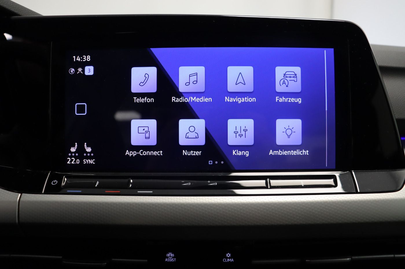 Fahrzeugabbildung Volkswagen Golf VIII 1.0 TSI MOVE |Matrix|ACC|VirtualCP|LM