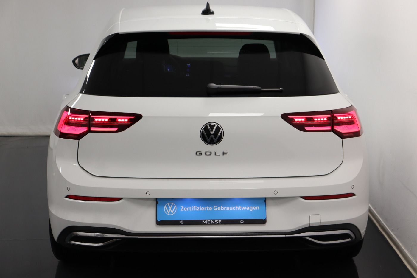 Fahrzeugabbildung Volkswagen Golf VIII 1.0 TSI MOVE |Matrix|ACC|VirtualCP|LM
