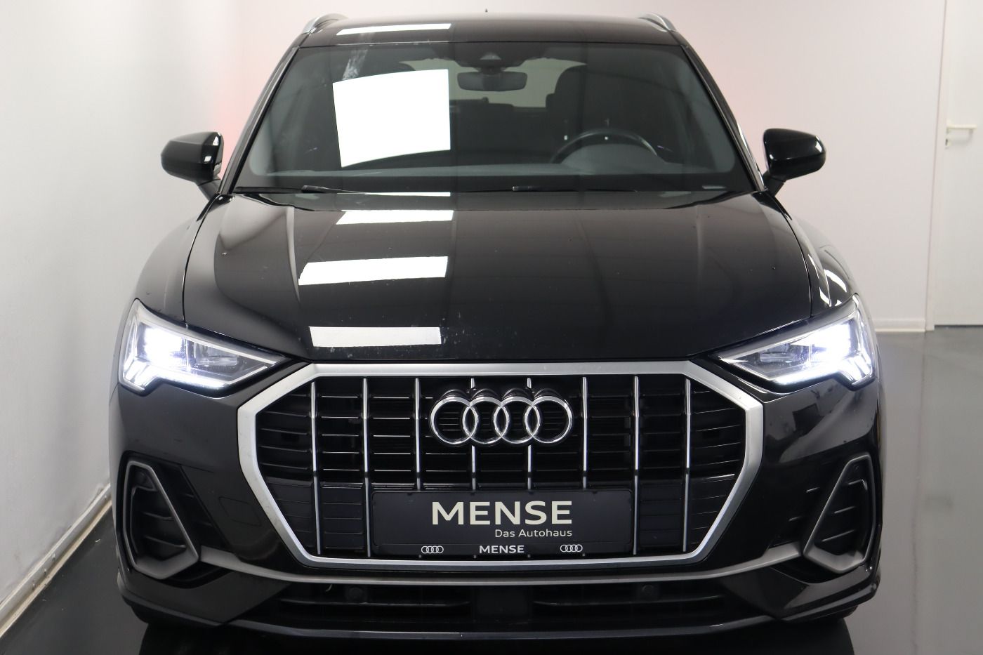 Fahrzeugabbildung Audi Q3 45 TFSI e S tronic S line |FLA|LED