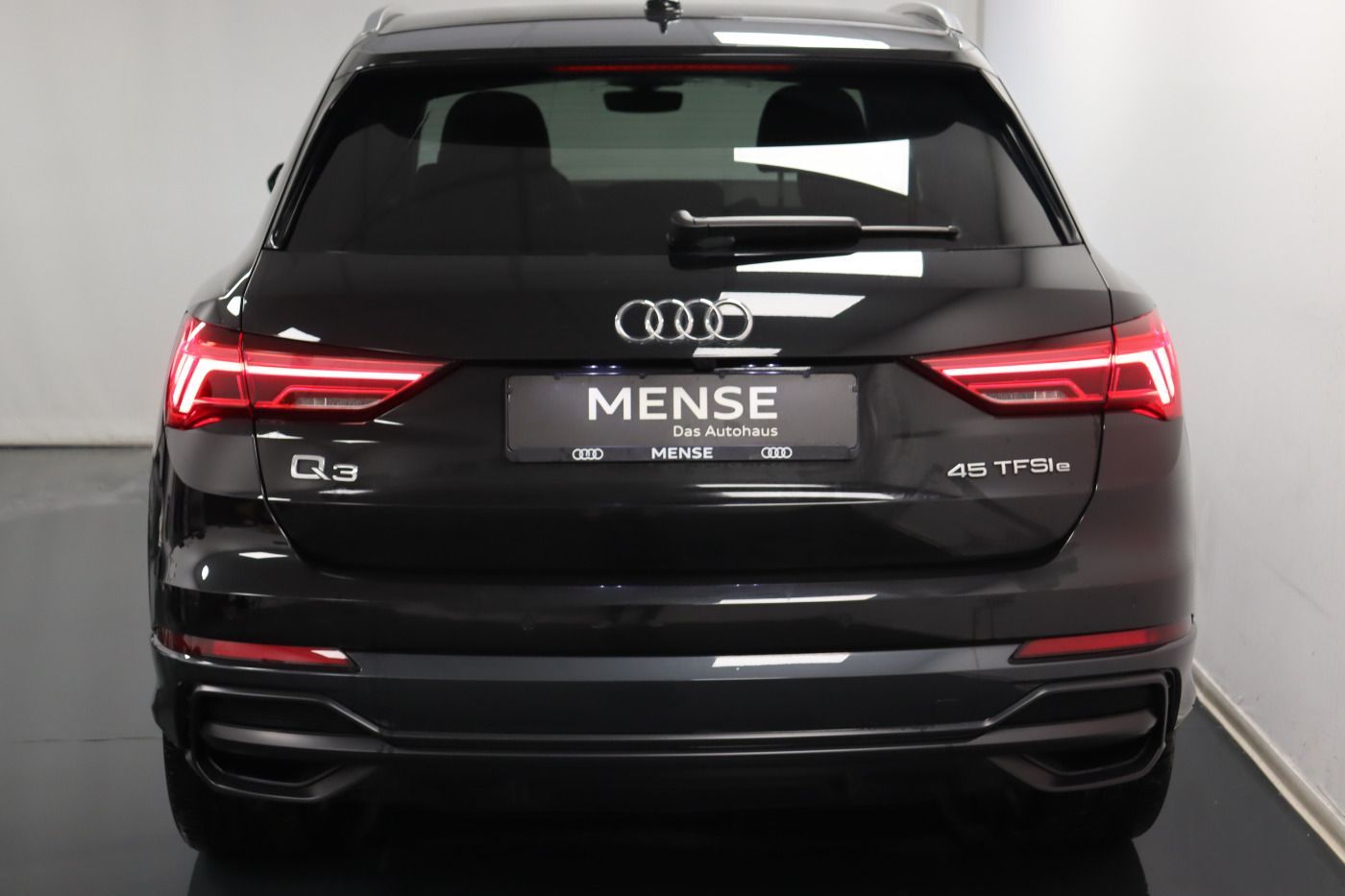 Fahrzeugabbildung Audi Q3 45 TFSI e S tronic S line |FLA|LED