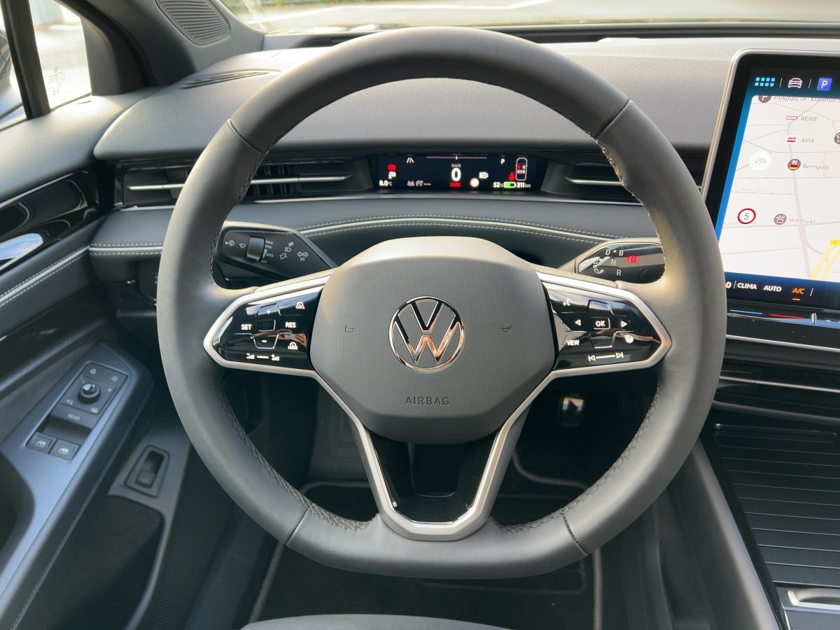 Fahrzeugabbildung Volkswagen ID.7 Pro S 86 kWh AHK Navi 360° eKlappe Keyless