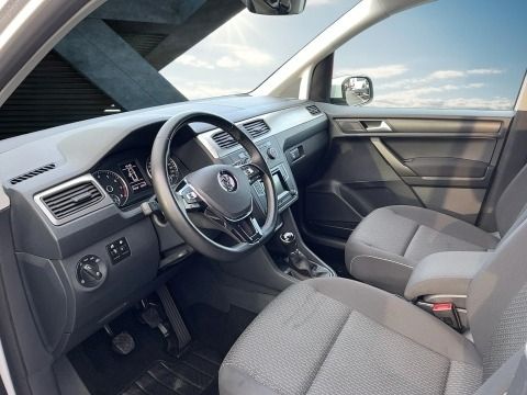 Fahrzeugabbildung Volkswagen Caddy Trendline Klima |AHK|SHZG|PDC