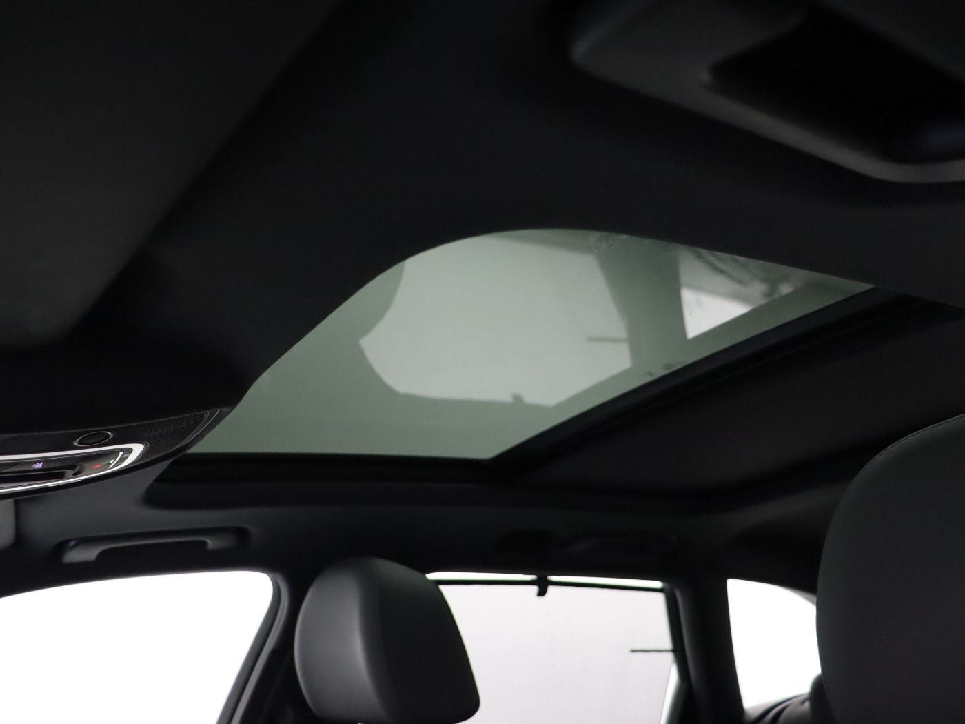 Fahrzeugabbildung Audi A4 Avant 40 TDI quattro S tronic advanced |Pano