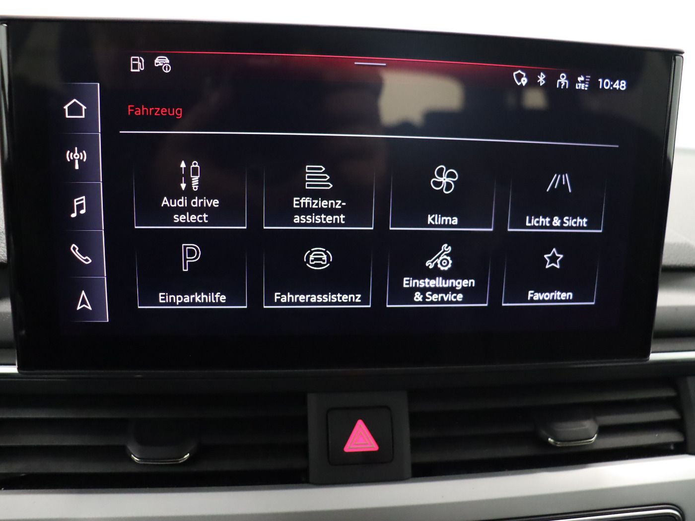 Fahrzeugabbildung Audi A4 Avant 40 TDI quattro S tronic advanced |Pano