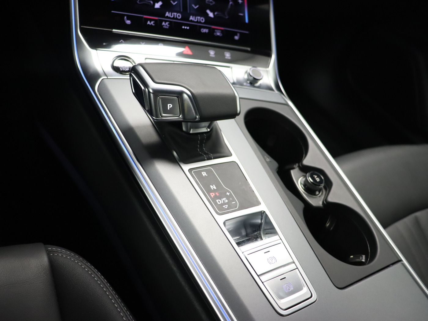 Fahrzeugabbildung Audi A6 45 TFSI quattro S tronic S line |Matrix|ACC