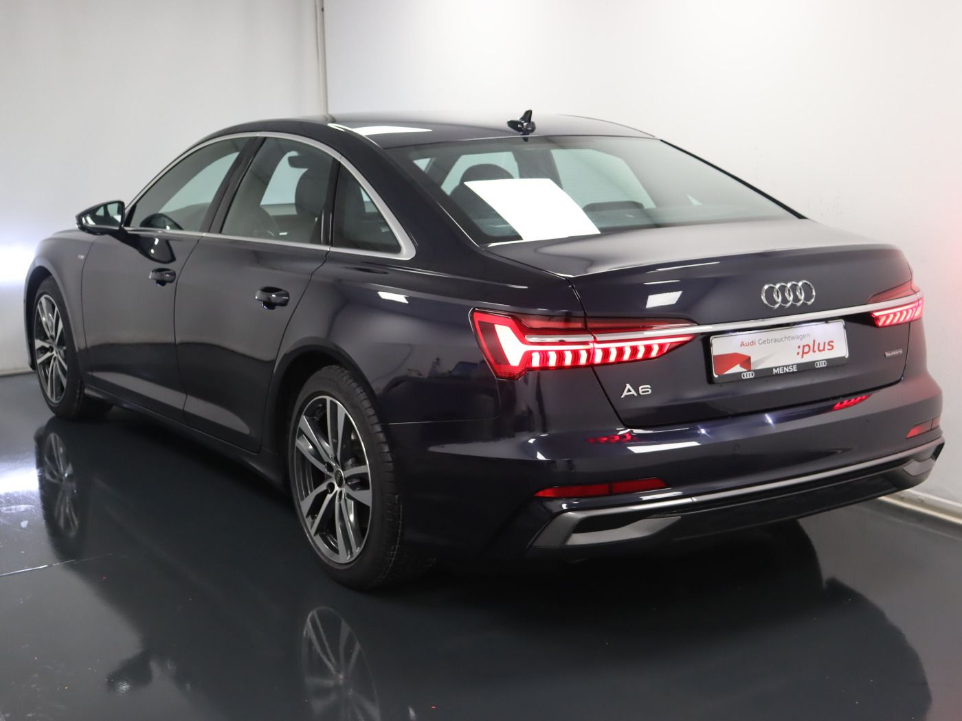 Fahrzeugabbildung Audi A6 45 TFSI quattro S tronic S line |Matrix|ACC