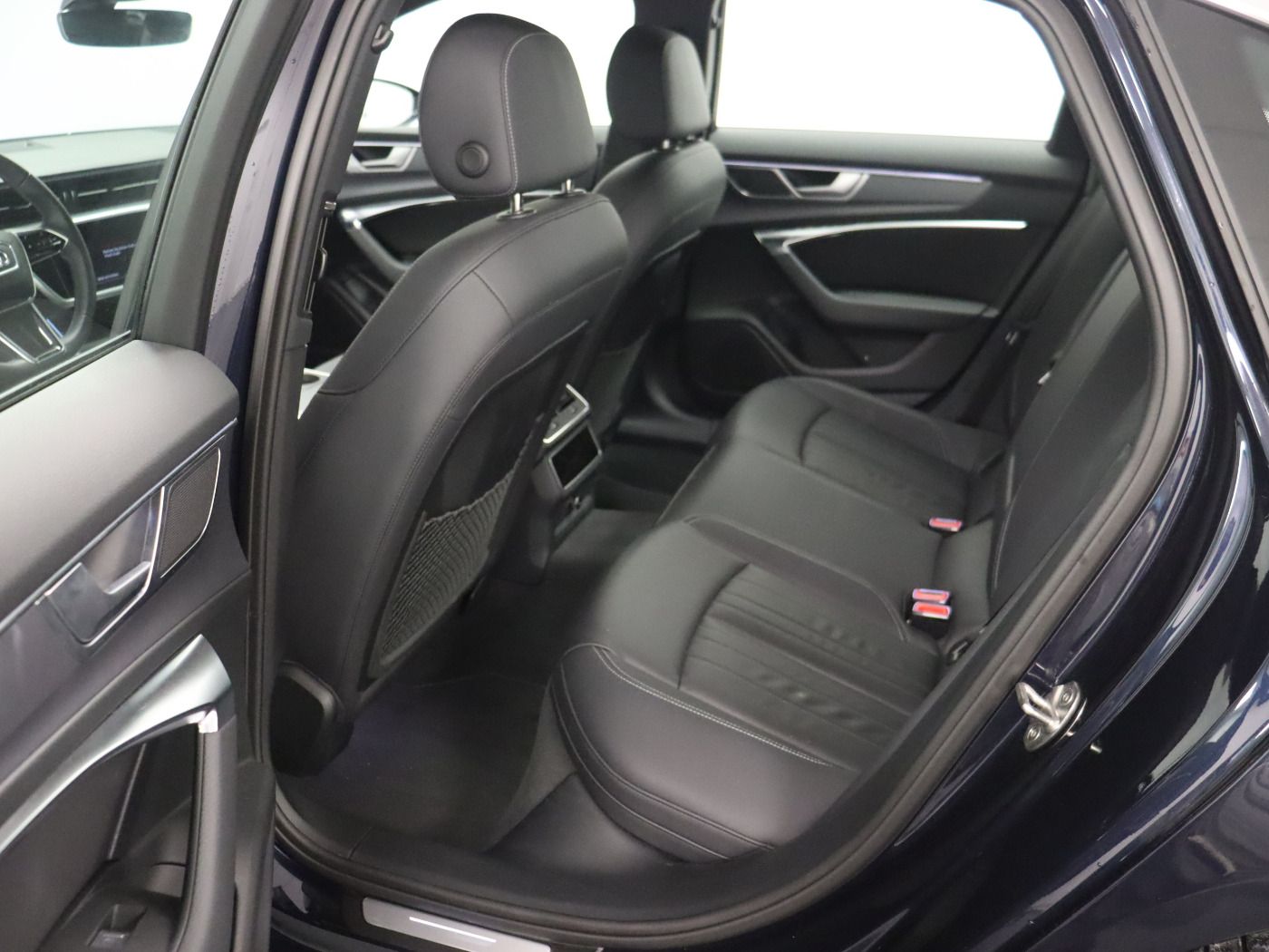 Fahrzeugabbildung Audi A6 45 TFSI quattro S tronic S line |Matrix|ACC