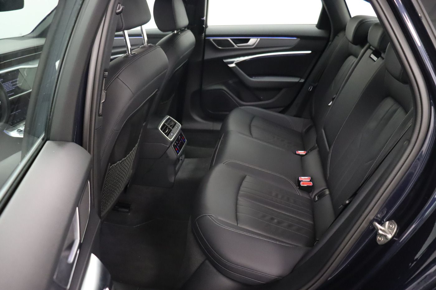 Fahrzeugabbildung Audi A6 45 TFSI quattro S tronic S line |Matrix|ACC