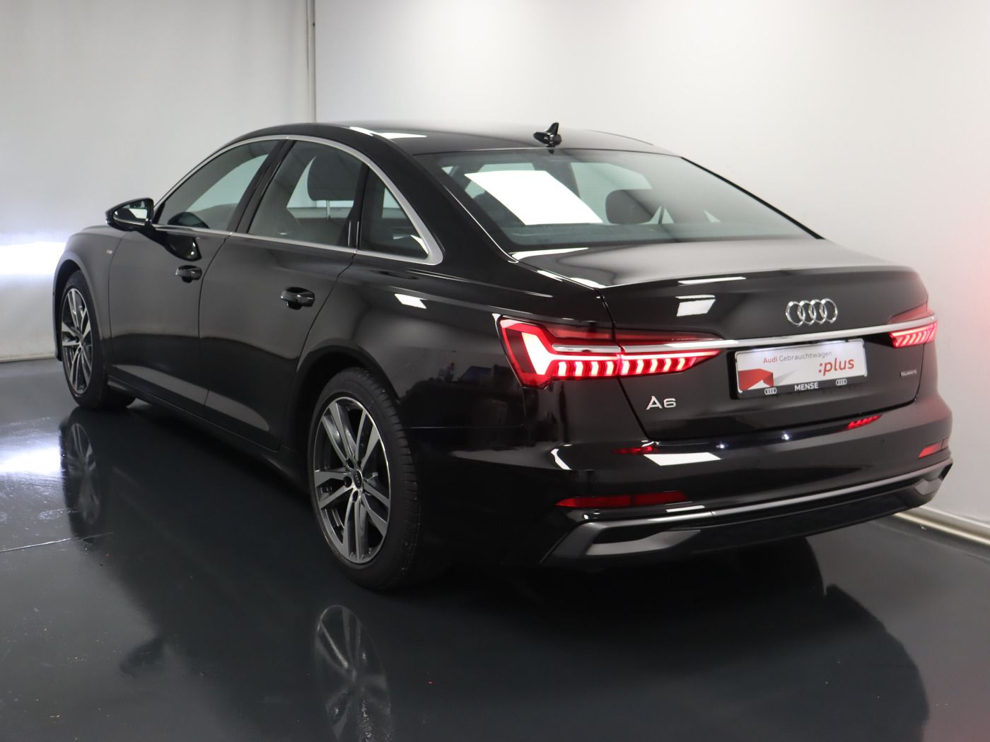 Fahrzeugabbildung Audi A6 45 TFSI quattro S tronic S line |Matrix|ACC
