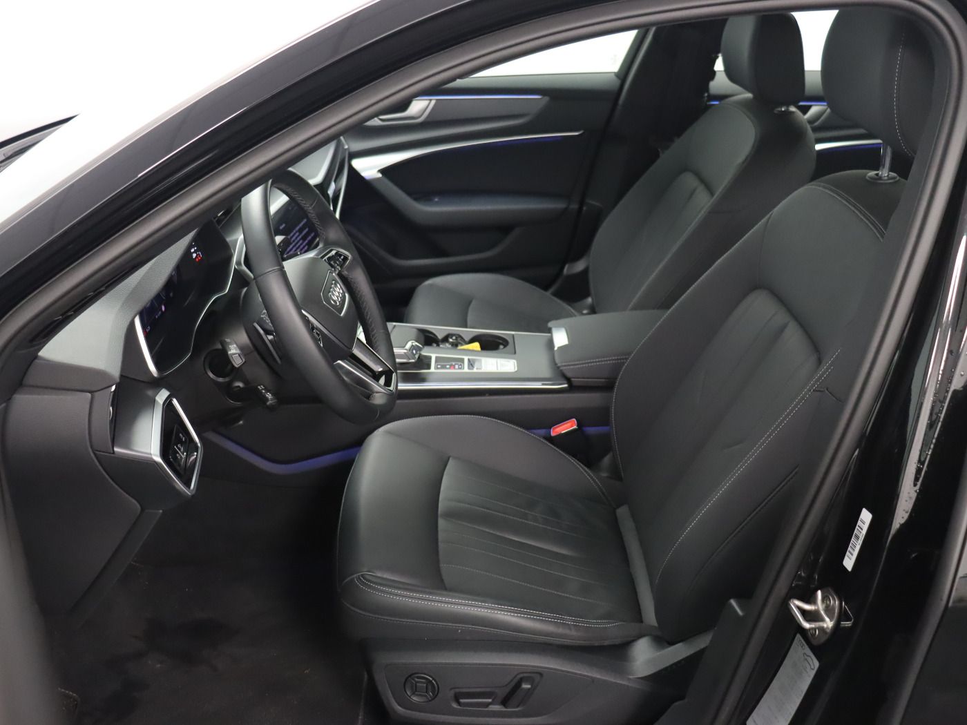 Fahrzeugabbildung Audi A6 45 TFSI quattro S tronic S line |Matrix|ACC