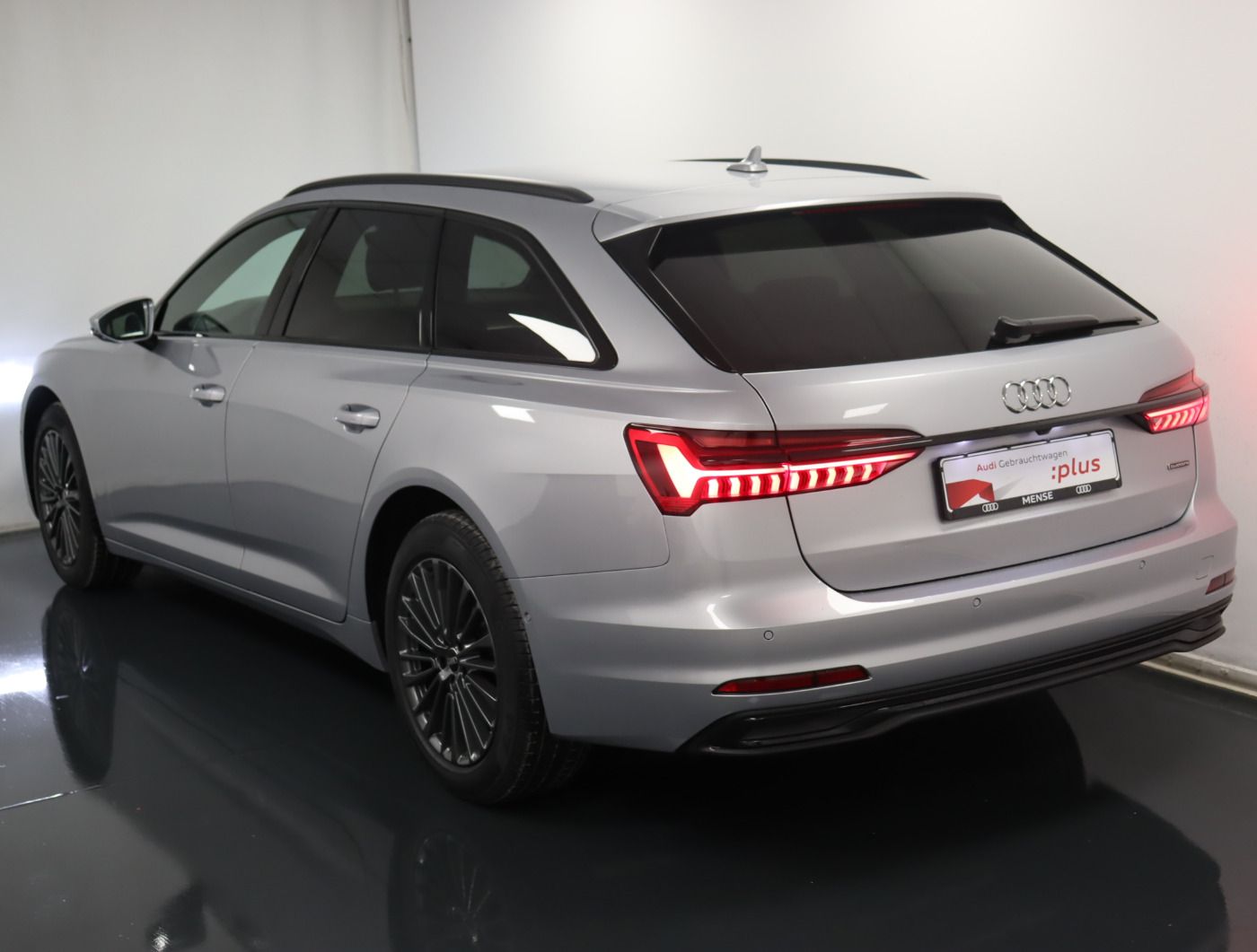 Fahrzeugabbildung Audi A6 Avant 40 TDI quattro S tronic advanced |ACC