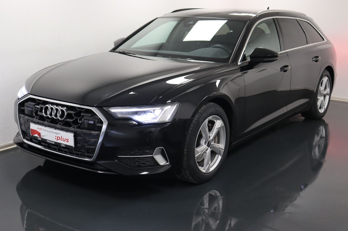 Fahrzeugabbildung Audi A6 Avant 45 TFSI quattro S tronic advanced |Pano
