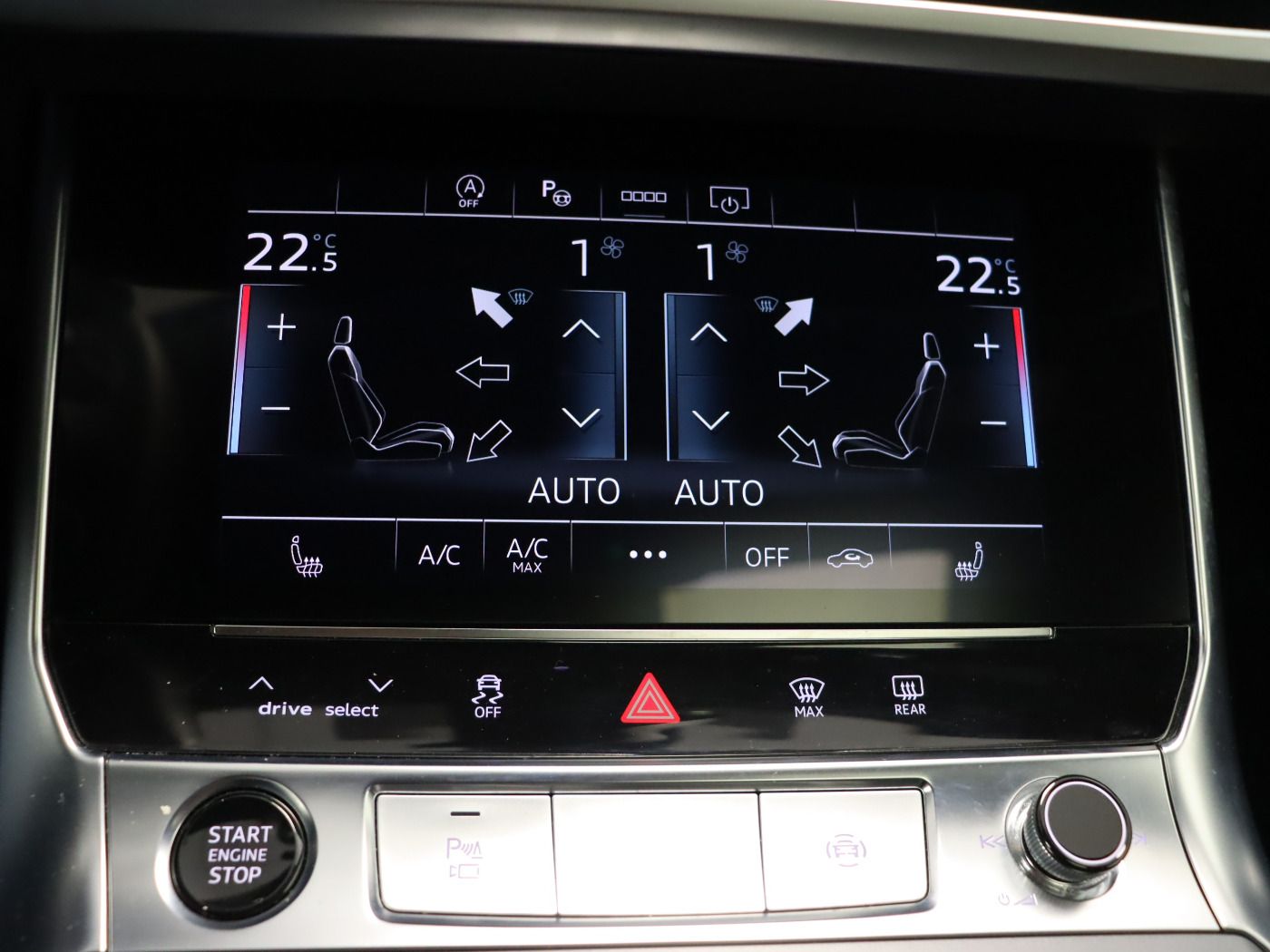 Fahrzeugabbildung Audi A6 Avant 40 TDI quattro S tronic advanced |Pano