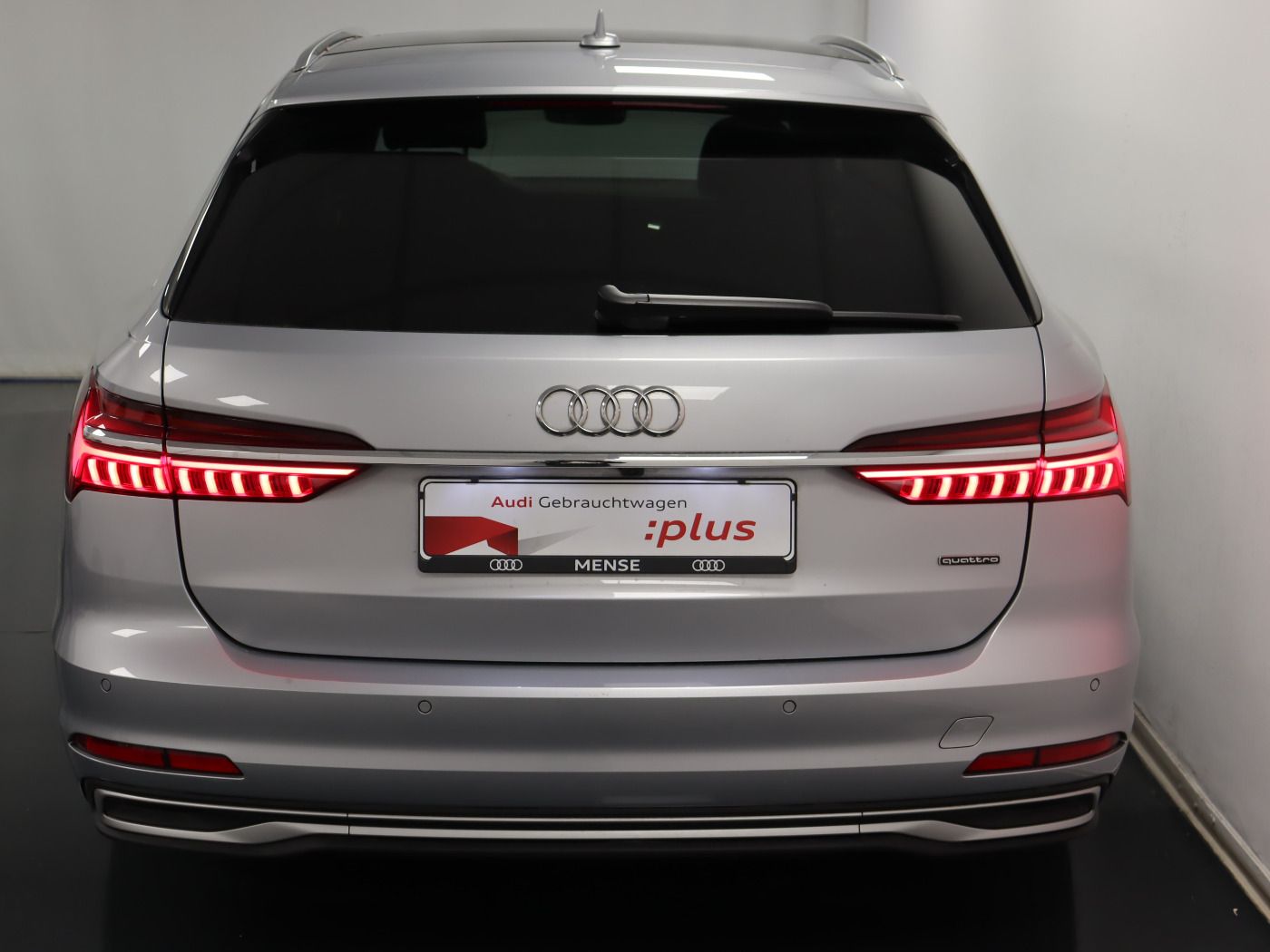 Fahrzeugabbildung Audi A6 Avant 40 TDI quattro S tronic advanced |Pano