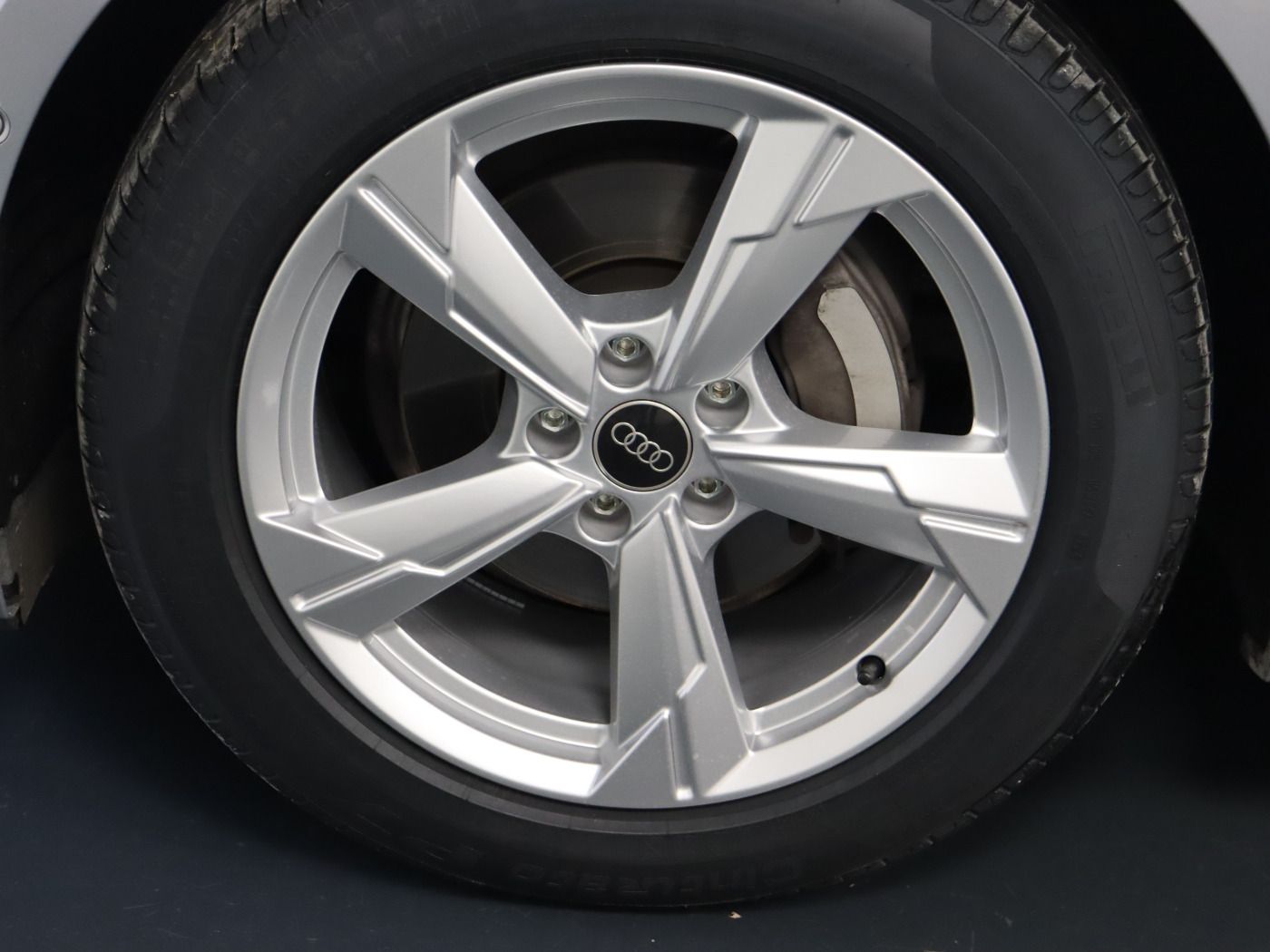 Fahrzeugabbildung Audi A6 Avant 40 TDI quattro S tronic advanced |Pano
