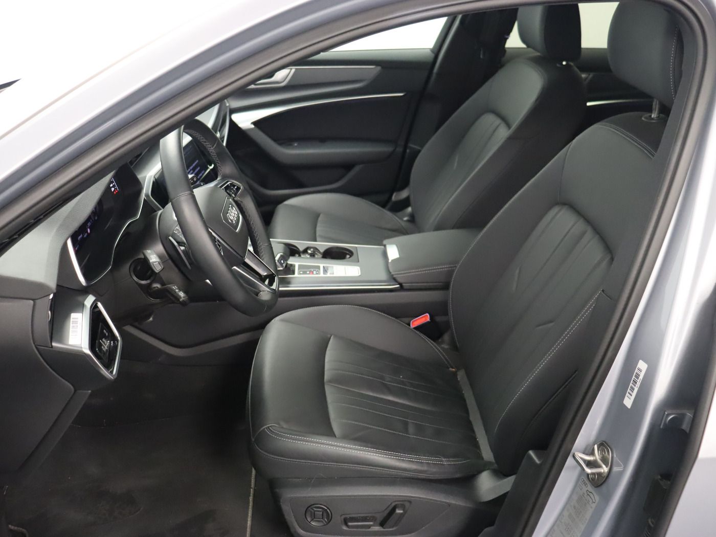 Fahrzeugabbildung Audi A6 Avant 40 TDI quattro S tronic advanced |Pano