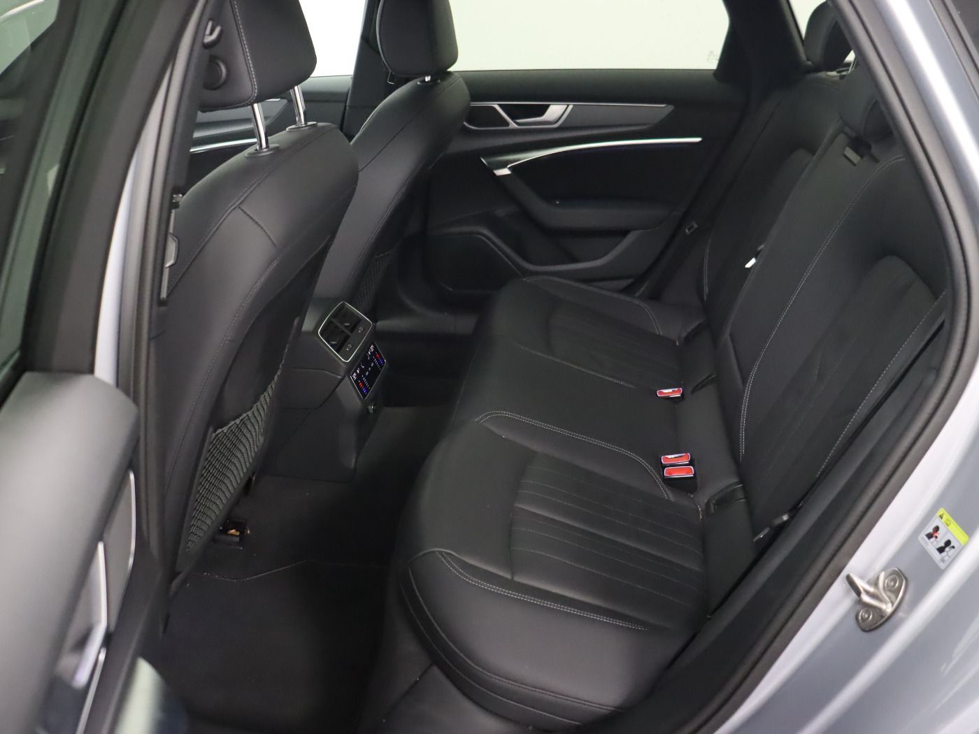 Fahrzeugabbildung Audi A6 Avant 40 TDI quattro S tronic advanced |Pano