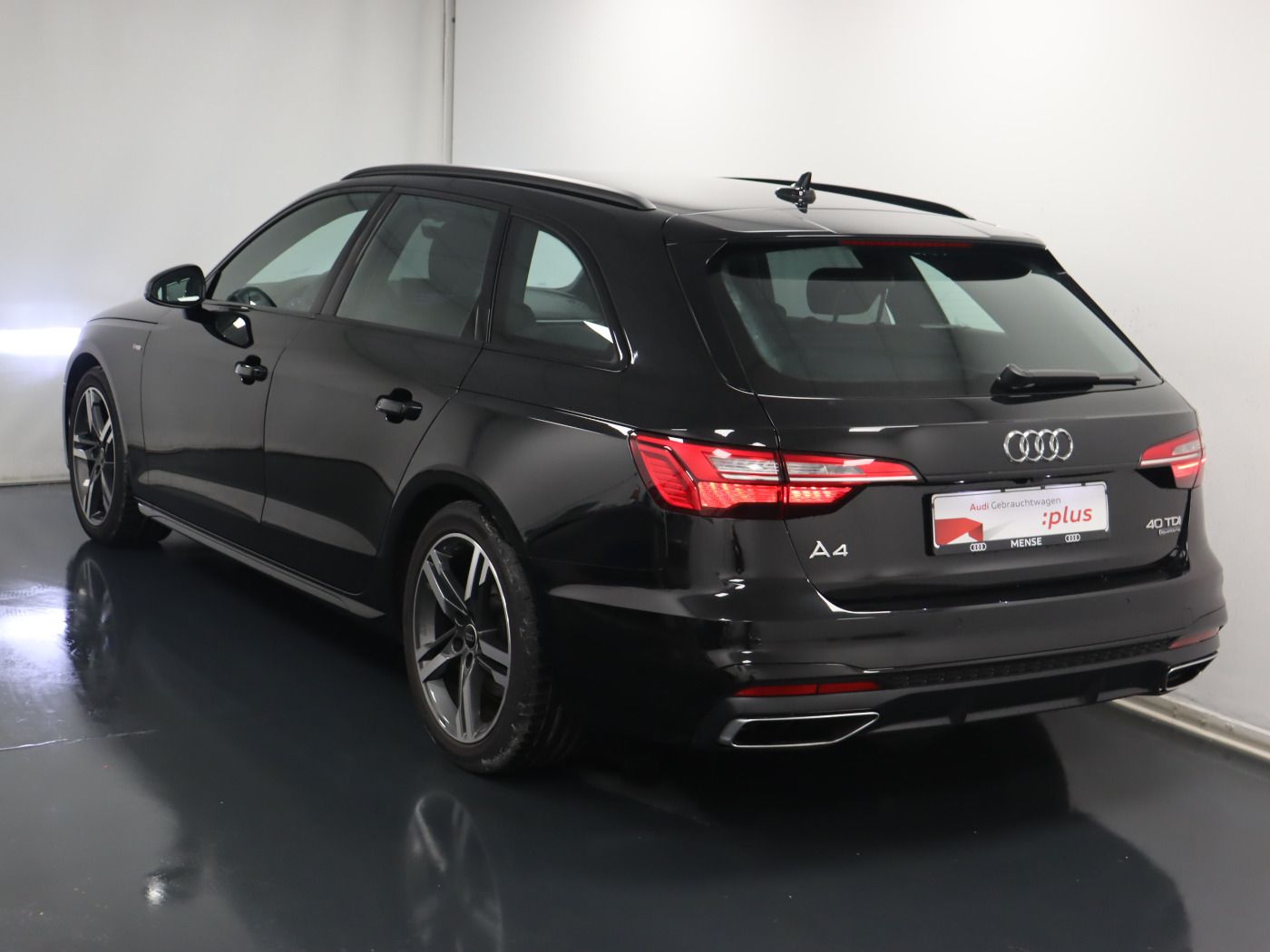 Fahrzeugabbildung Audi A4 Avant 40 TDI quattro S tronic S line |FLA|ACC
