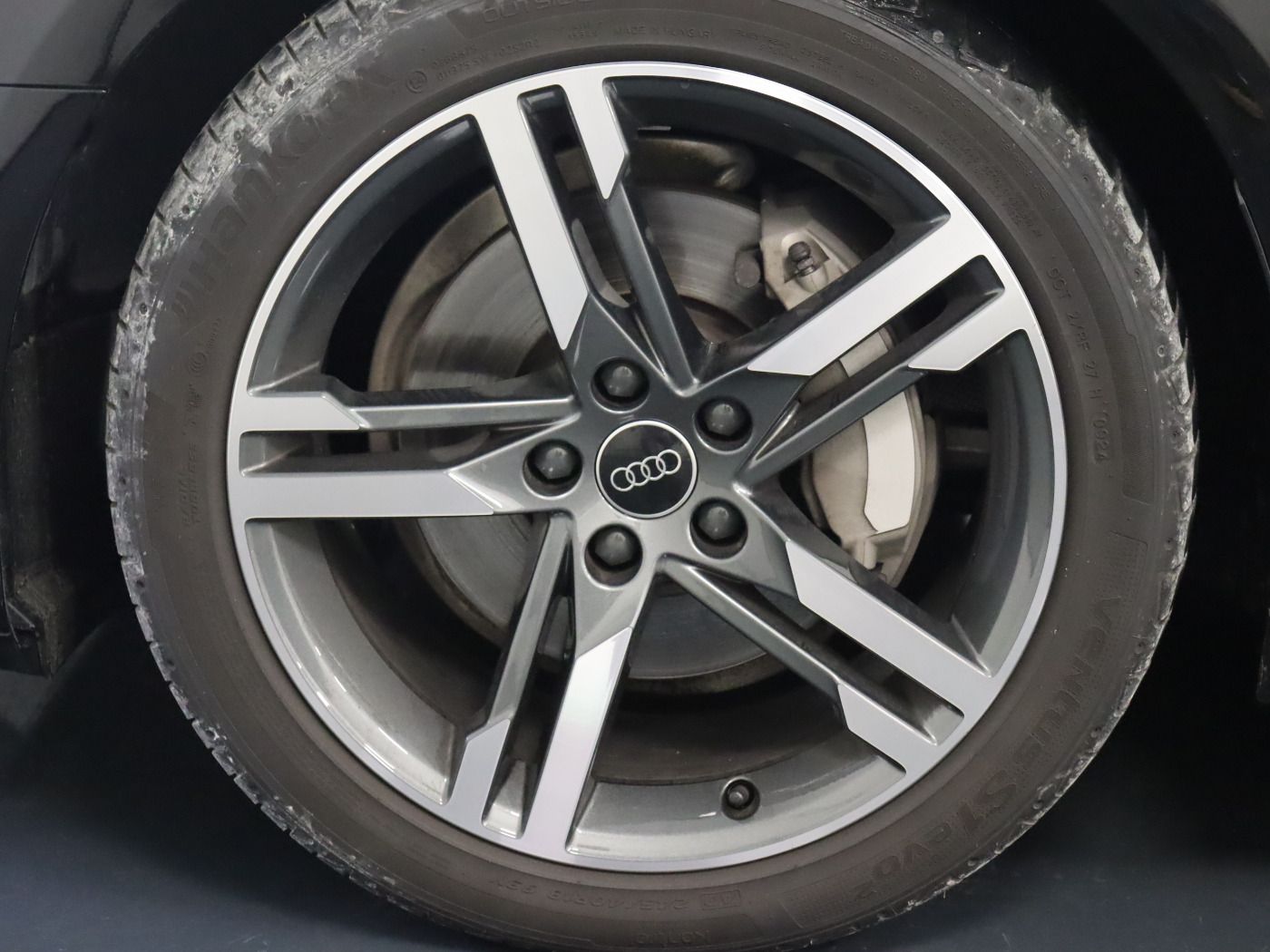 Fahrzeugabbildung Audi A4 Avant 40 TDI quattro S tronic S line |FLA|ACC